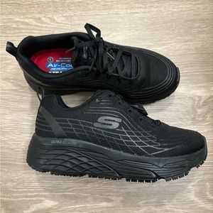 Sketchers Max Cushioning Elite Slip Resistant Shoe